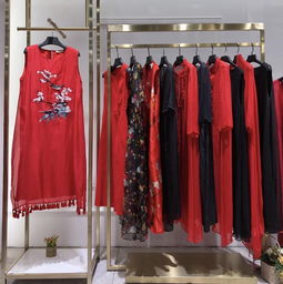 2019夏季廣州品牌女裝大碼真絲連衣裙批發(fā)指南 曬谷場一手貨源折扣直供